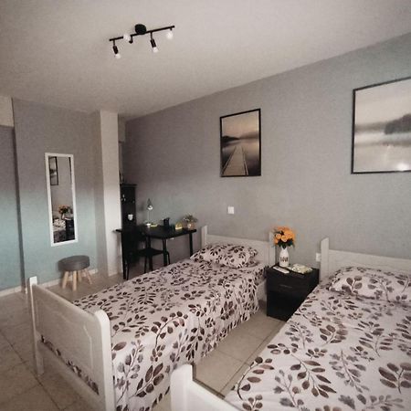 Semi-Basement 50Sqm Apartment Near Kos Citycenter المظهر الخارجي الصورة
